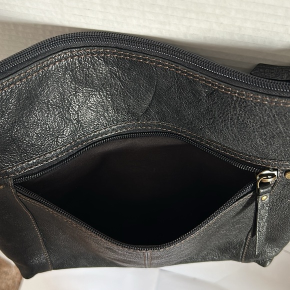 Vintage Fossil crossbody bag, black, adjustable strap. - Picture 8 of 11